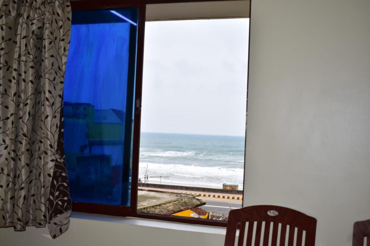 Hotel Lovely Inn ! Puri Bagian luar foto