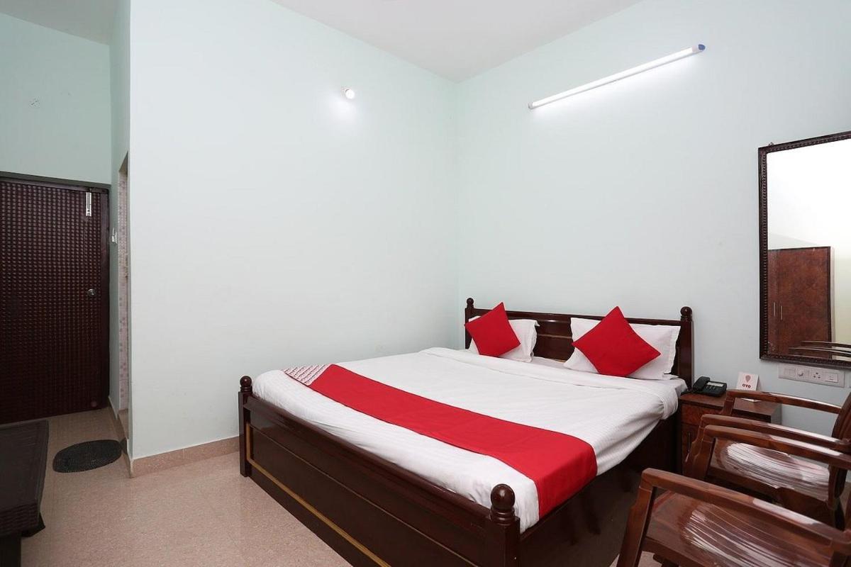 Hotel Lovely Inn ! Puri Bagian luar foto